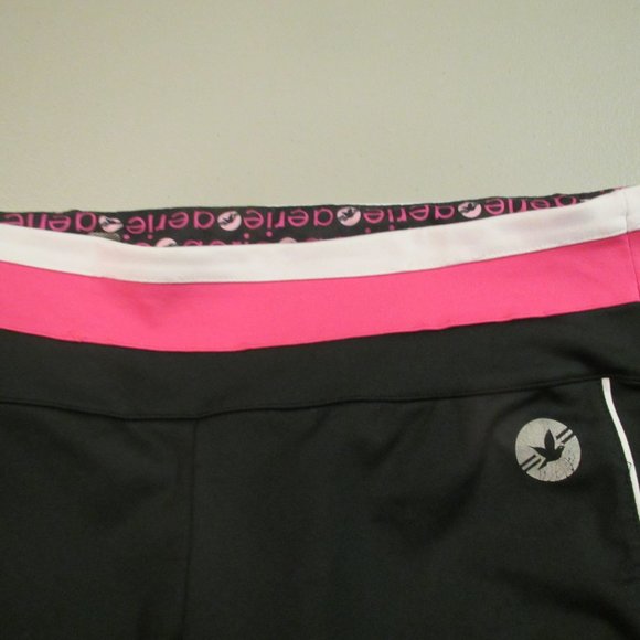 Black Aerie Fit Capris Size Medium - Picture 2 of 7